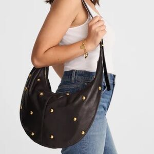 NWT Madewell The Essential Curve Shoulder Bag Black studs